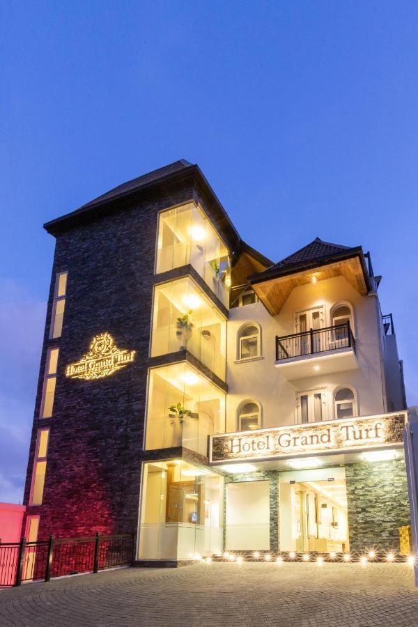 Hotel Grand Turf Нувара-Елія Екстер'єр фото