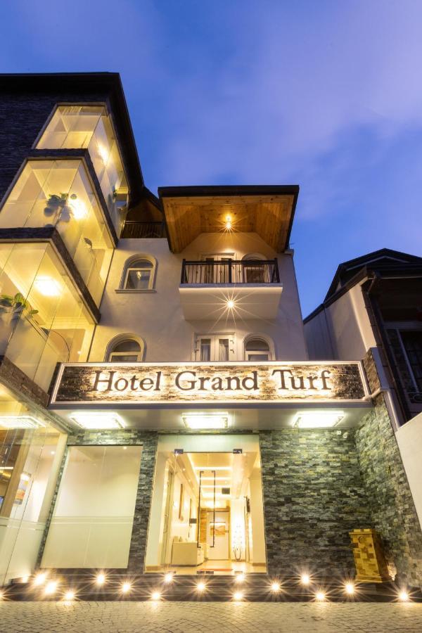 Hotel Grand Turf Нувара-Елія Екстер'єр фото