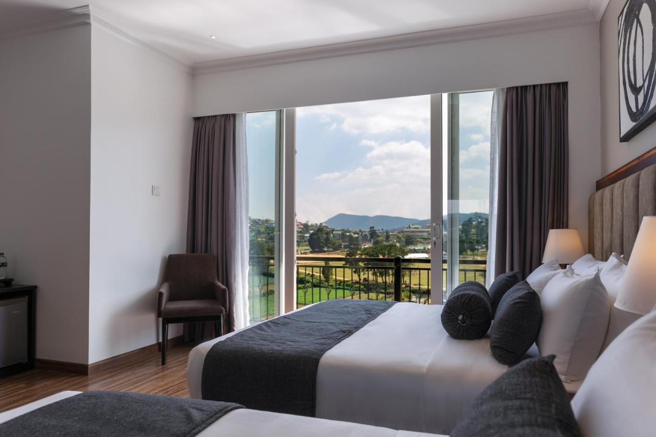 Hotel Grand Turf Нувара-Елія Екстер'єр фото